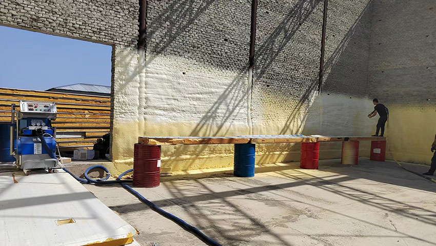 聚氨酯冷庫保溫設備(聚氨酯發泡機)-京華邦威