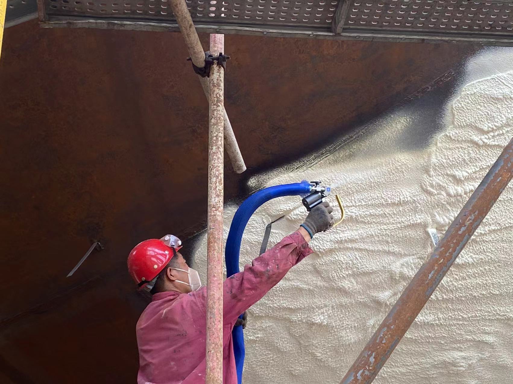 JHBW-A500聚氨酯發(fā)泡現(xiàn)場